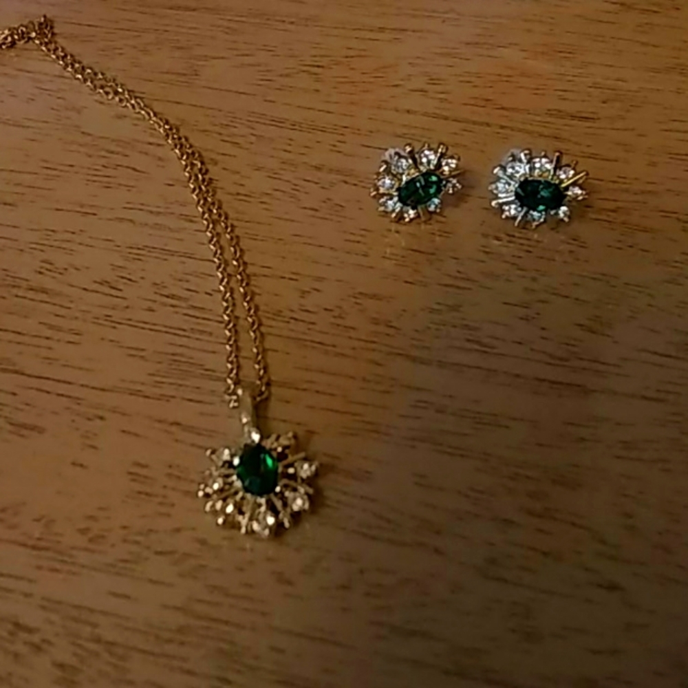 Necklace and earrings